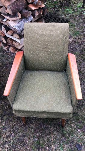 Продам 2 кресла производство ГДР
