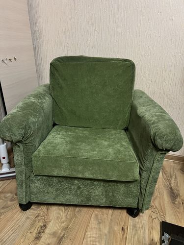 Мягкие кресла, цена за 2 шт 