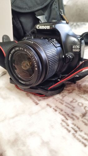 Фотоаппарат Canon 1100D + EF-S 18-55 III Kit