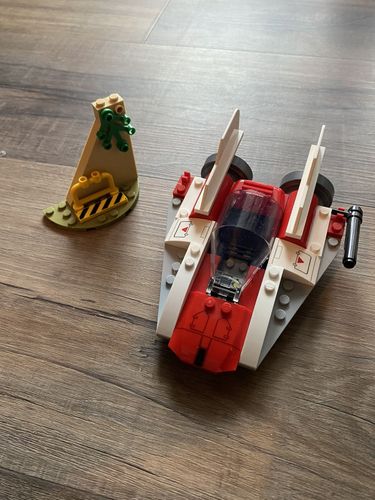 Оригинальный набор Lego Star Wars 75247 + минифигу
