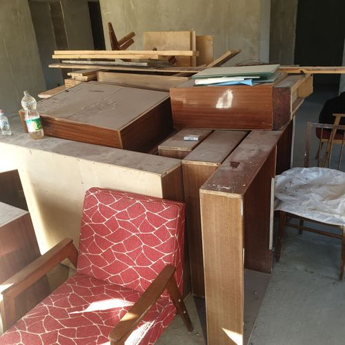 Старая мебель, дрова 