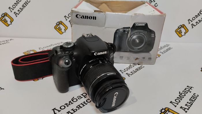 Зеркальный фотоаппарат Canon EOS 600D Kit 18-55mm IS II