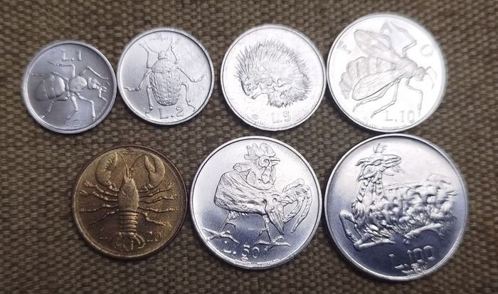 Монеты Сан марино наборы 1974, 1976, 1977 