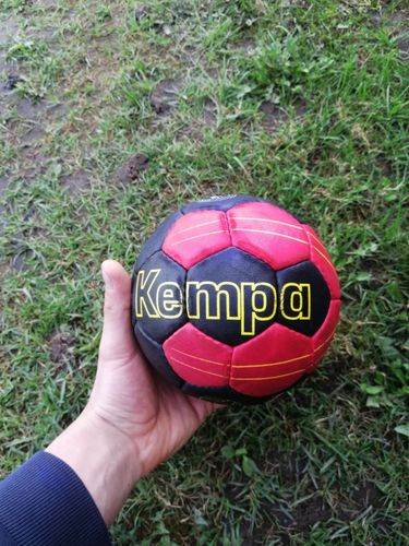 Немецкий гандбольный кожаный мяч Kempa