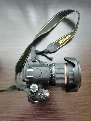 Цифровой зеркальный фотоаппарат Nikon Digital Camera D5100