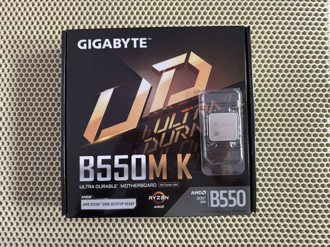 Комплект AMD Ryzen 5 5600 + Gigabyte B550M K ( новая , гарантия 1 год)