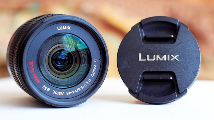 Panasonic Lumix 14-45mm 1:3.5-5.6 ASPH / O.I.S