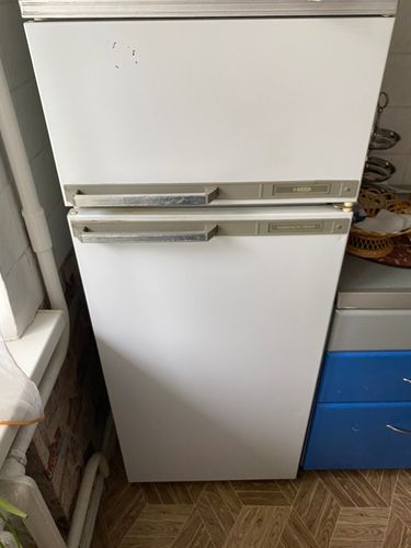 Холодильник Минск. С деффектом