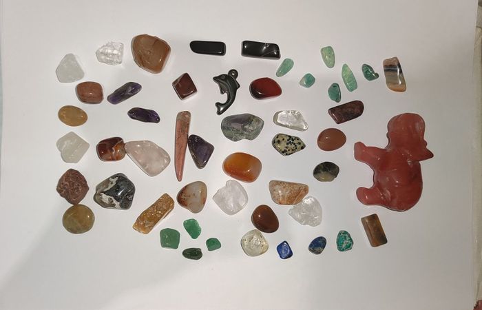 Камни и минералы для поделок 