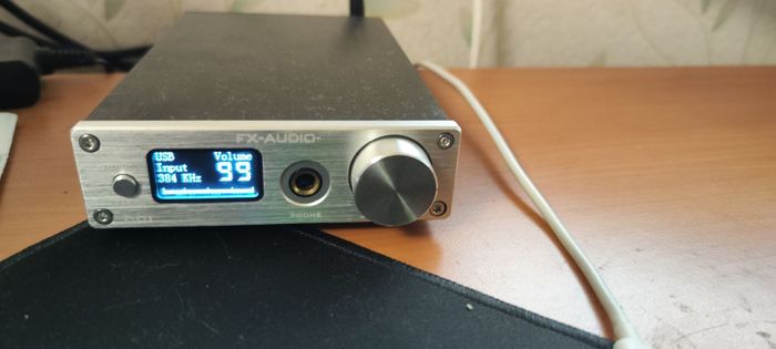 ЦАП/усилитель для наушников FX-Audio D01