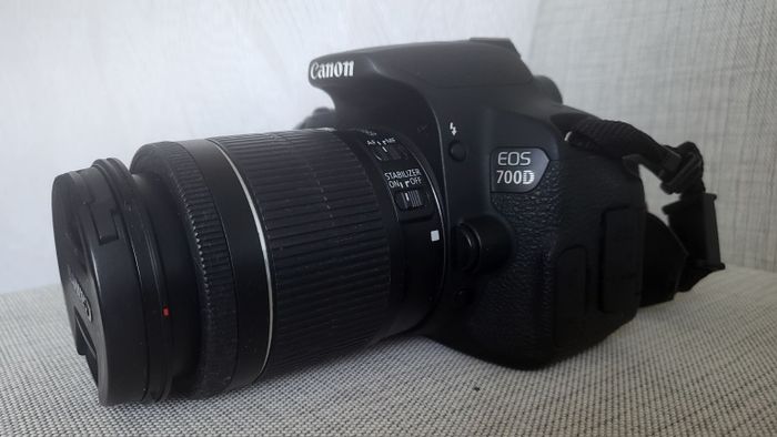 Canon 700d + обьектив 18-55 is stm