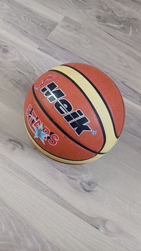 баскетбольный мяч 