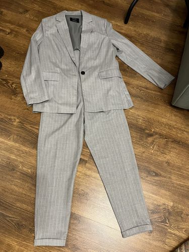 Комплект Bershka пиджак и брюки 