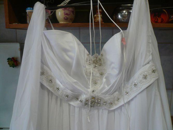 Свадебное платье на размер 56