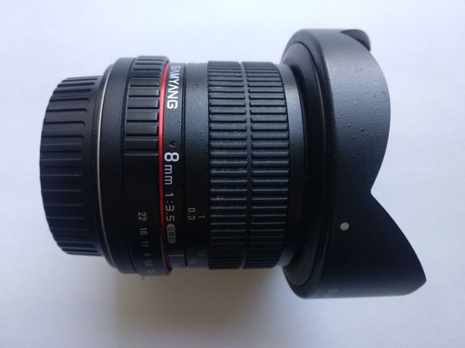Samyang 8mm f/3.5 Fish-eye для Canon возможенОБМЕН