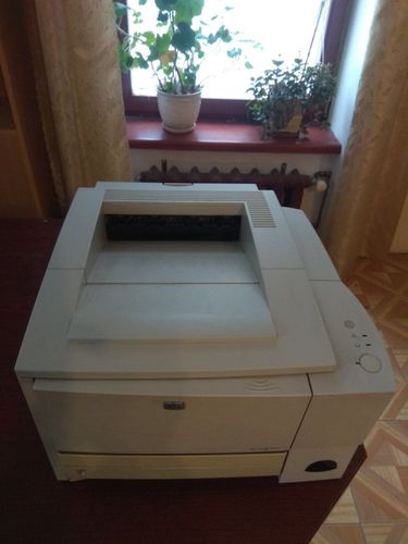 Принтер HP LaserJet 2200 б/у