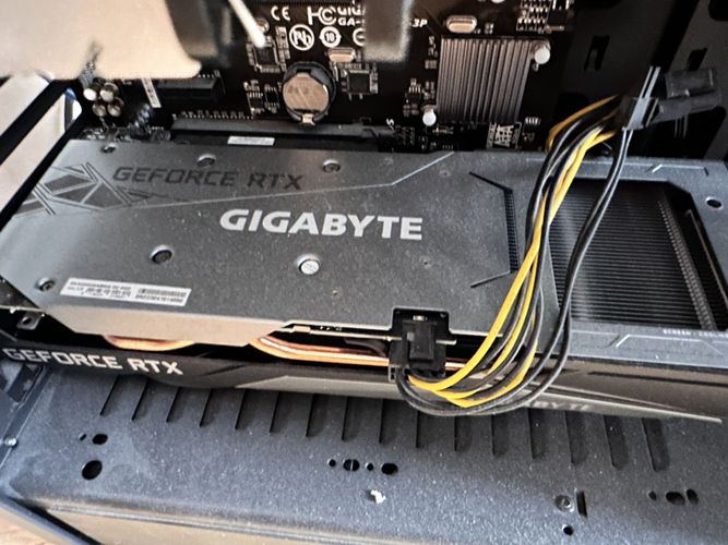 Gigabyte GeForce RTX 3050 Gaming OC 8G