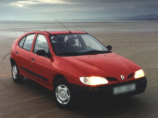 Запчасти Renault Megane - Рено меган.1997г
