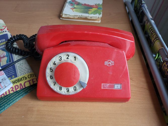 Телефон времён СССР 