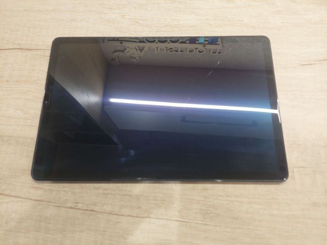 SAMSUNG Galaxy Tab S5e