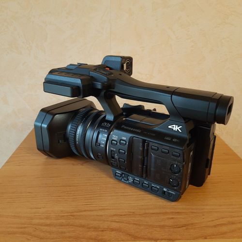 Видеокамера Panasonic HC-X1000 4К/60р. 10 из 10