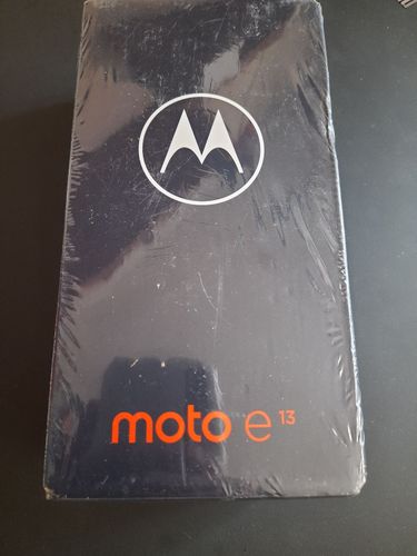 Motorola Moto E13 64Gb Aurora Green запак