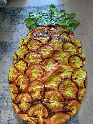 Матрас надувной ананас 