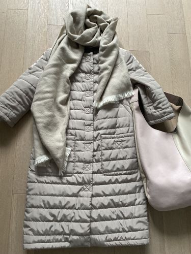 Женское пальто + кожаный клатч на ремешке в подаро