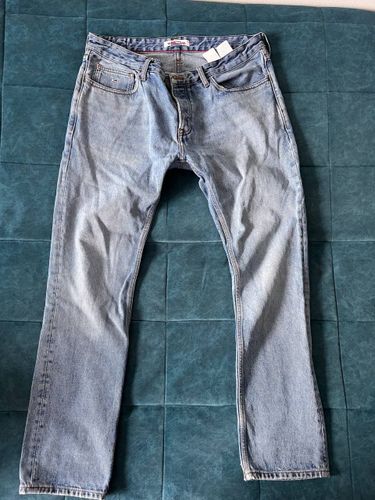 джинсы Tommy Jeans, торг уместен 