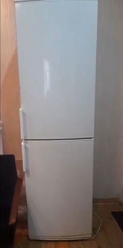 Большой холодильник Атлант