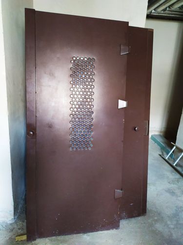 Дверь металлическая входная в подъезд