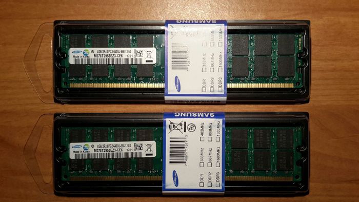 Оперативная память DDR2 4Gb 800МГц Samsung (16GB)