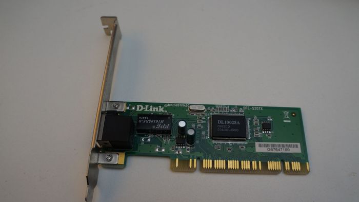 Сетевой PCI-адаптер DFE-520TXE