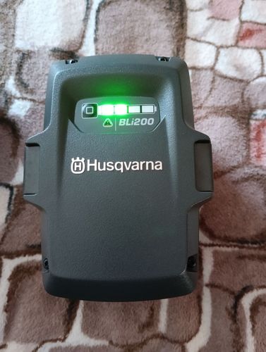 Husqvarna BLi200 аккумулятор 