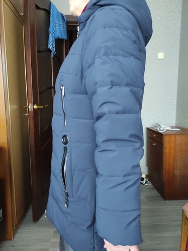 Куртка женская зимняя, 50 размер, одевалась 2 раза