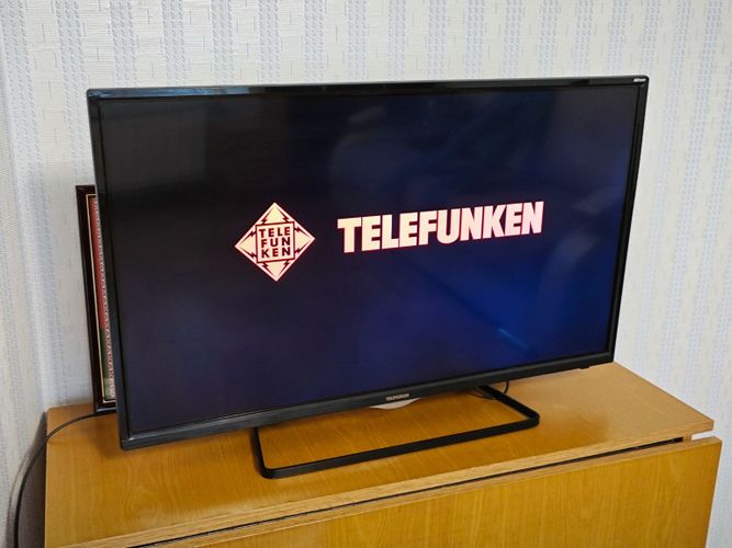 Телевизор Telefunken 