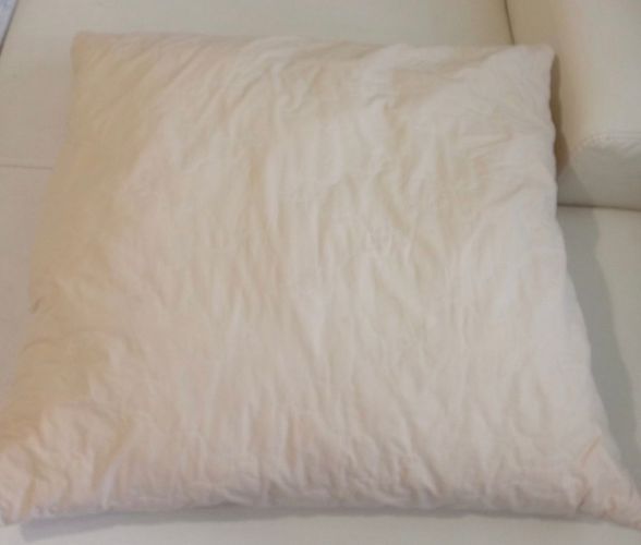 Подушка  (наполнитель силиконизированное волокно)