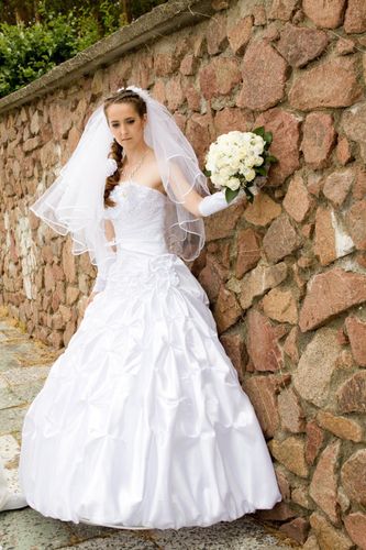 Свадебное платье с корсетом и подъюбник с кольцами