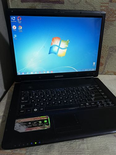 Ноутбук Самсунг R510