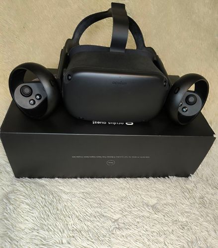 VR очки Oculus Quest 64Gb