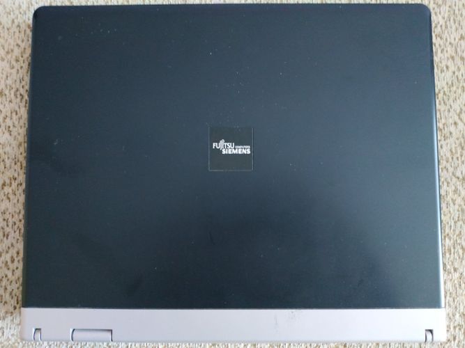 Ноутбук Fujitsu-Siemens