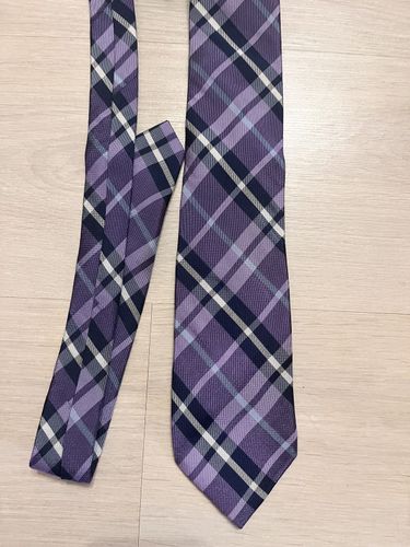 Шелковый галстук новый 