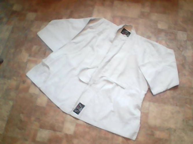 Куртка от спортивного костюм (кимоно) для занятий 