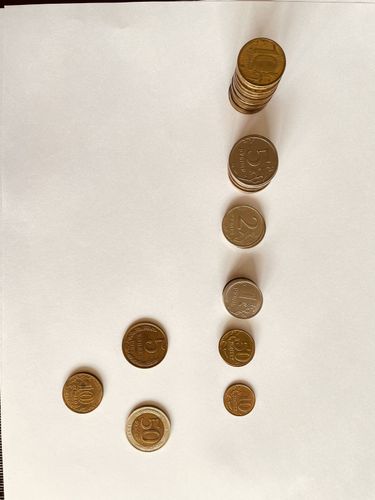 Старые российские монеты разного номинала