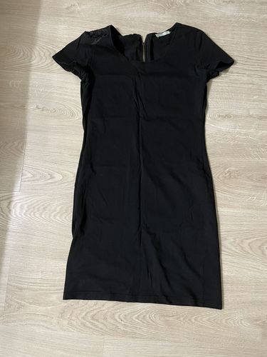 Маленькое черное платье S/M