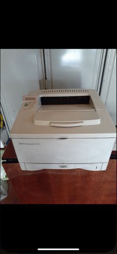Лазерный принтер  НР 5000.
