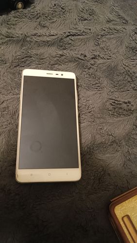Телефон Xiaomi redmi note 3 