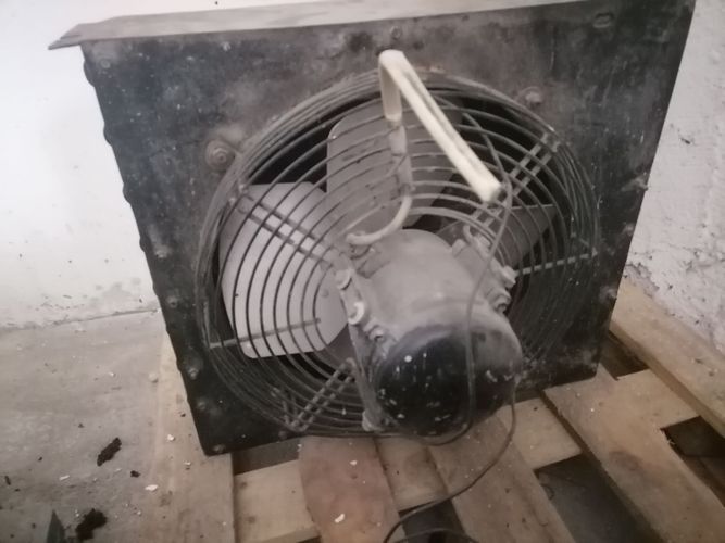 Радиатор с вентилятором