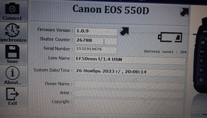 Фотоаппарат Canon 550d без объектива.