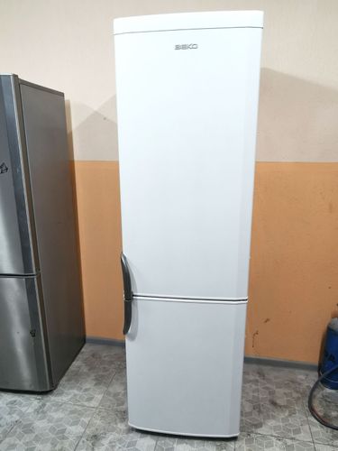 Холодильник BEKO 5 лет. Доставка